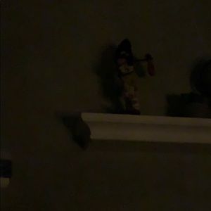 Meet your Posher, Esenia